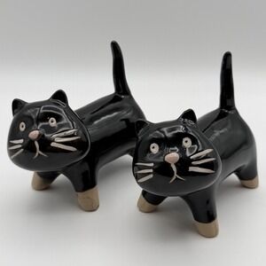 Primitives by Kathy Pair‎ of Black Ceramic Cat Figurines Glossy Whimsical Decor